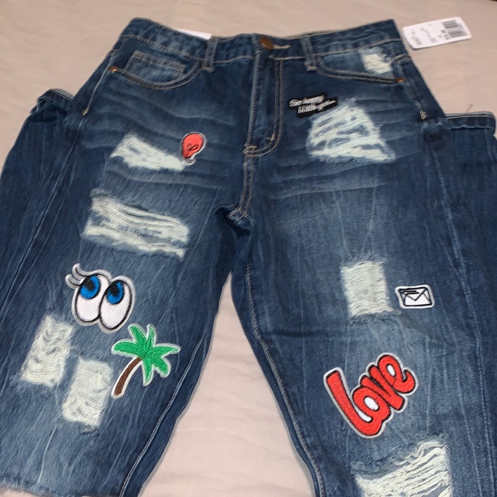 Women’s forever 21 boyfriend patched jeans